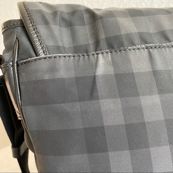 Burberry Check Pattern Black Nylon messenger laptop bag - Picture 16 of 16